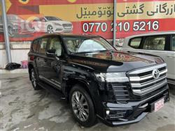 تۆیۆتا لاند کروزەر